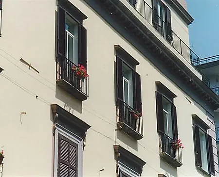 Santa Lucia 50 Nápoles