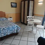 Santa Lucia 50 4* Неаполь