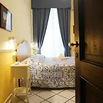 Гостевой дом Santa Lucia 50