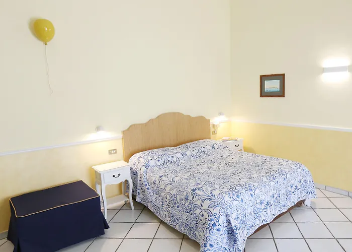 Santa Lucia 50 Πανσιόν